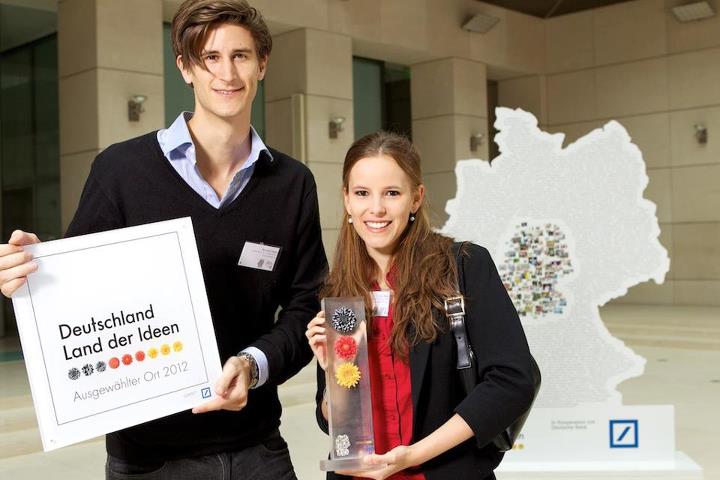 Mira Maier and Alexander Gassner receiving the Germany - Land of Ideas award in 2012